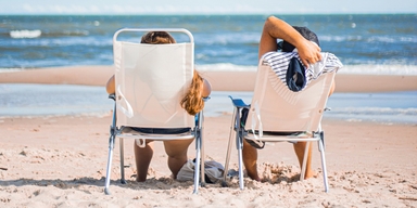 Spanien förblir svenskarnas pensionärsfavorit med sol, gemenskap och en vardag där pensionen räcker längre.